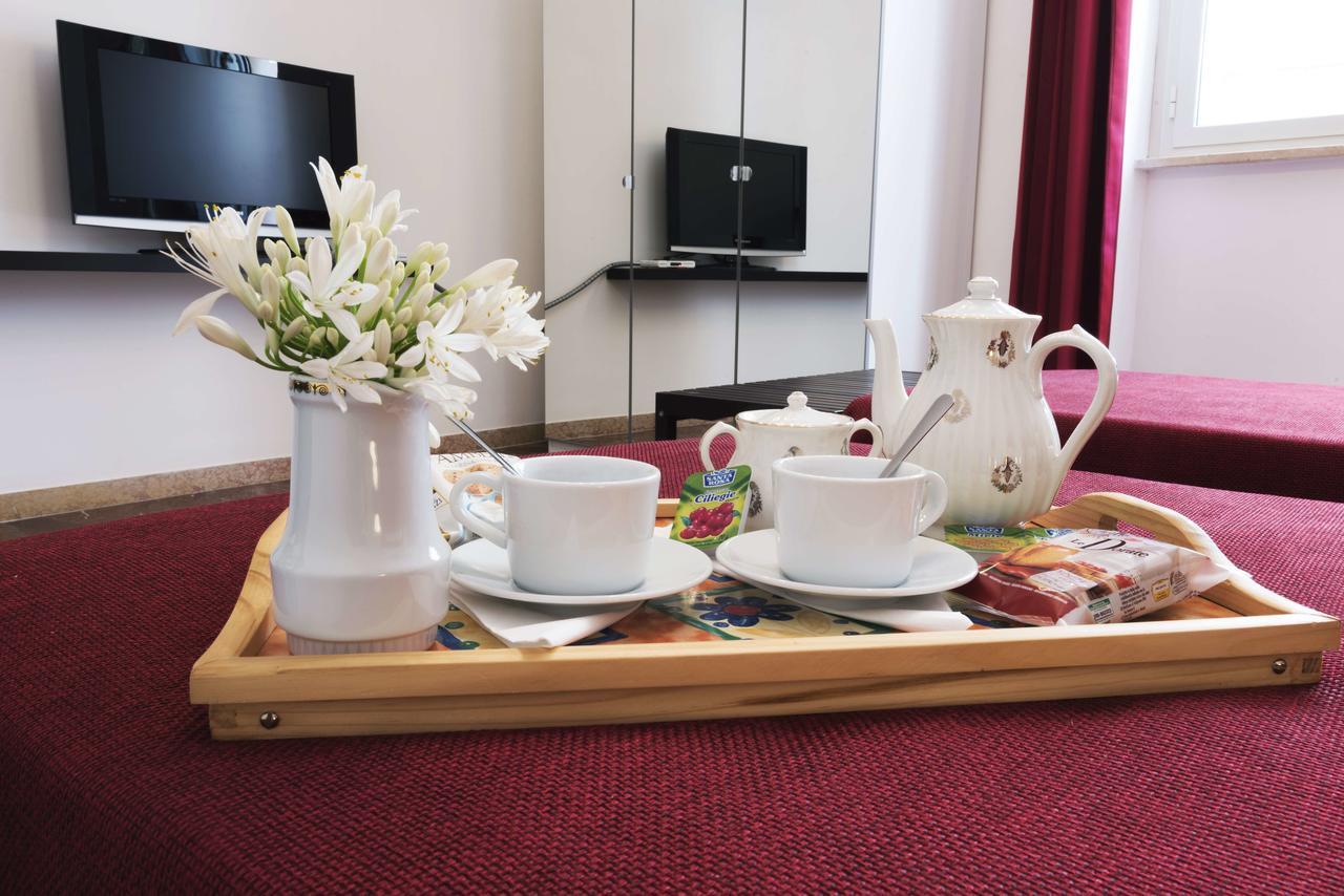 Michelangelo Apartment Civitavecchia Extérieur photo