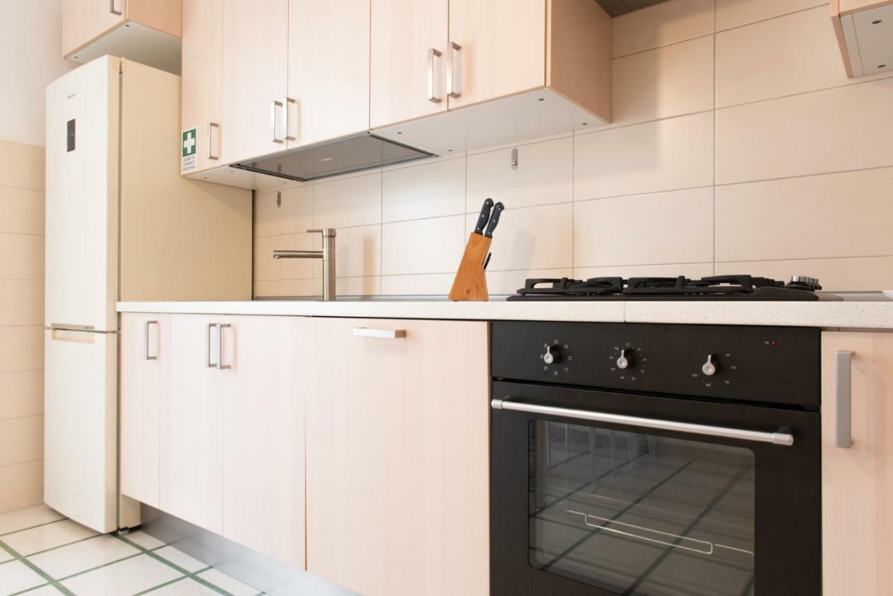 Michelangelo Apartment Civitavecchia Extérieur photo